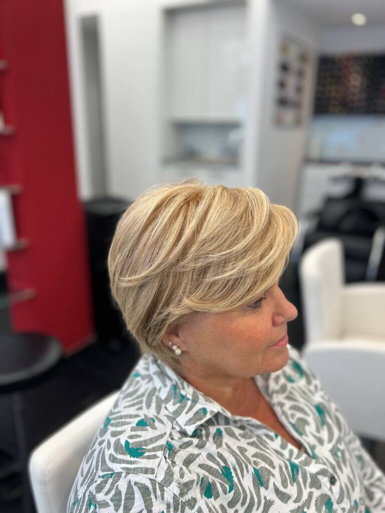 Blonde Strähnen in Köln bei Haar Rituale