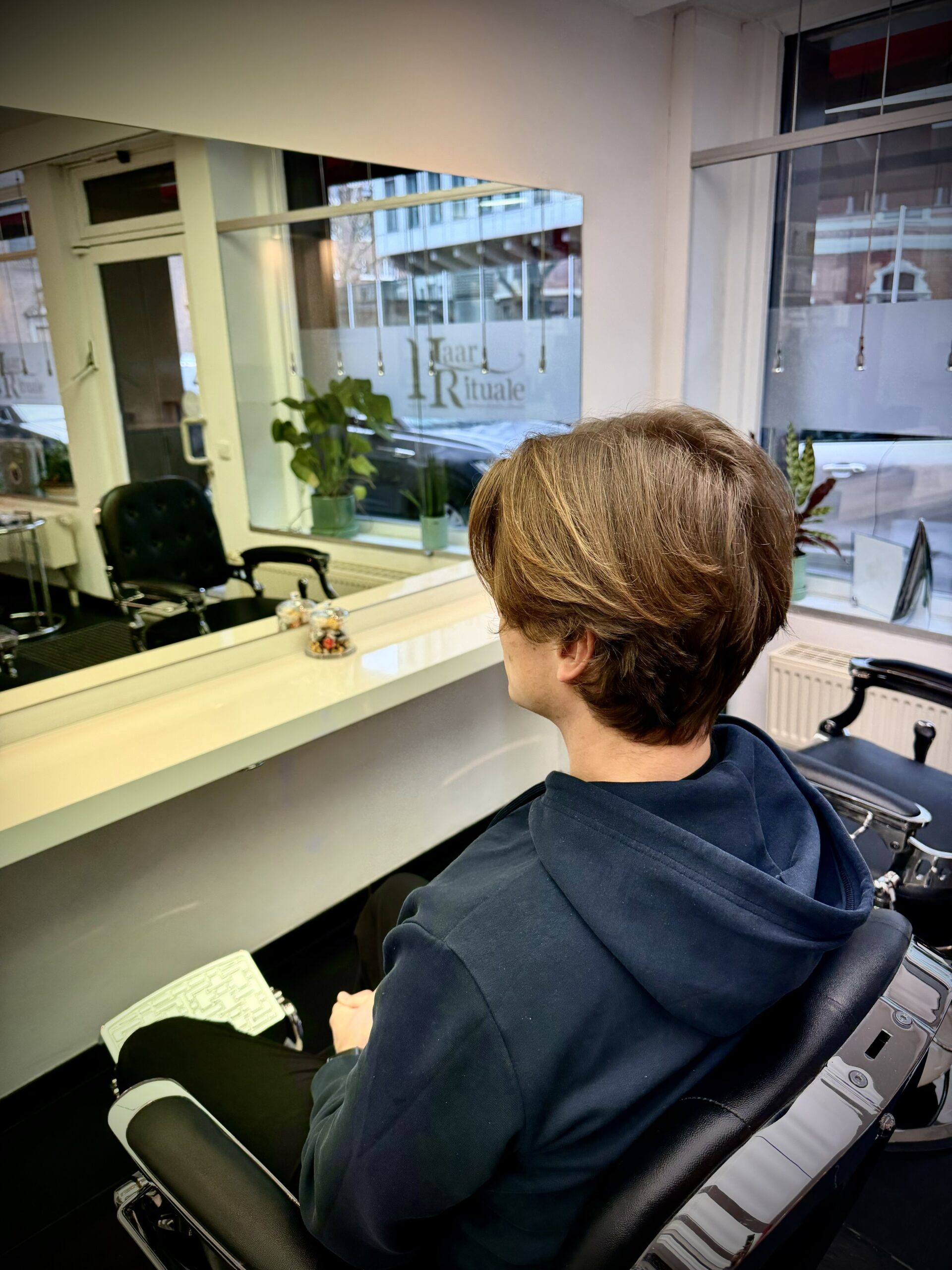 Professionelle Dauerwelle Köln für mehr Fülle