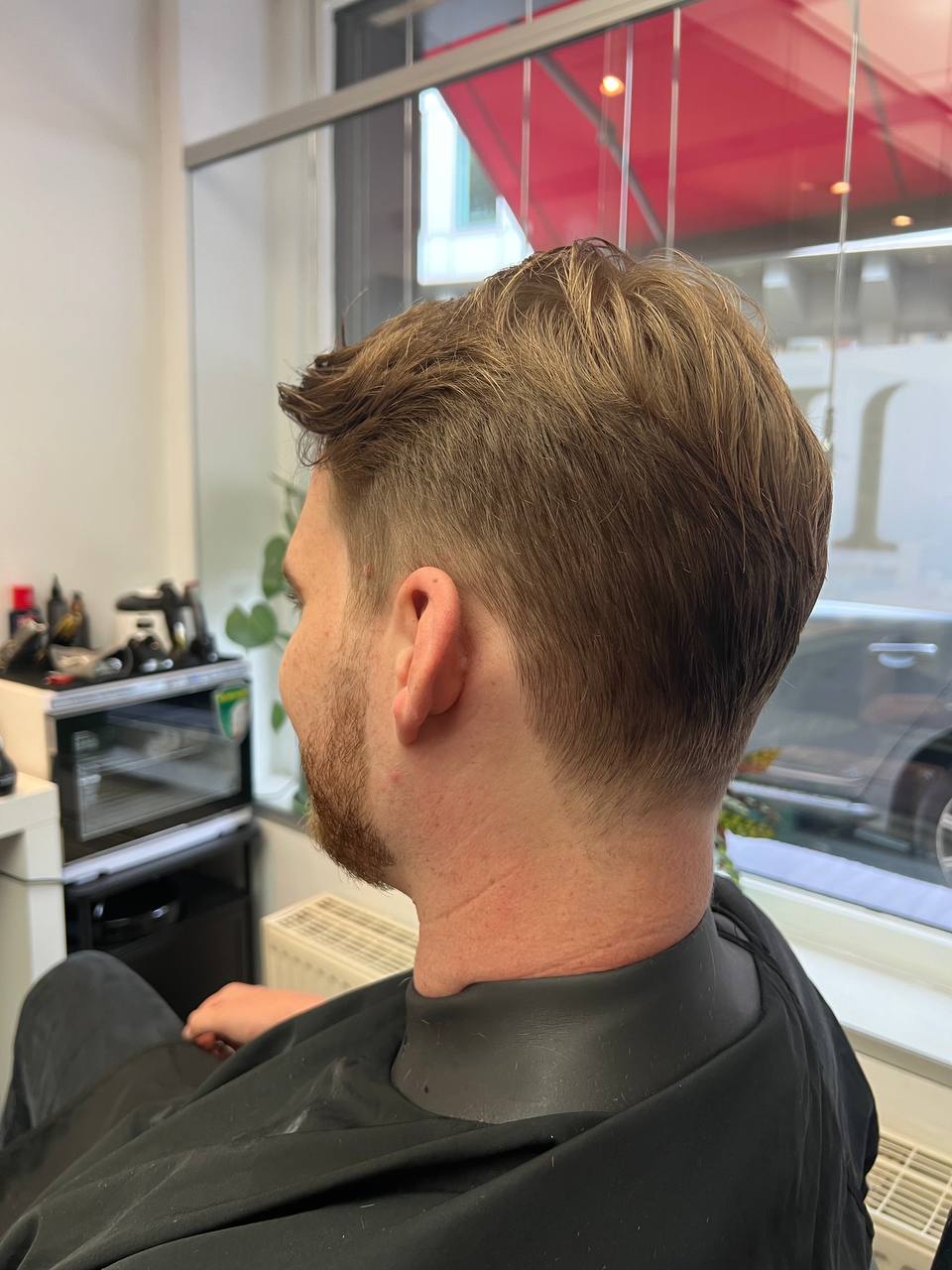 Haarschnitt und Styling Köln